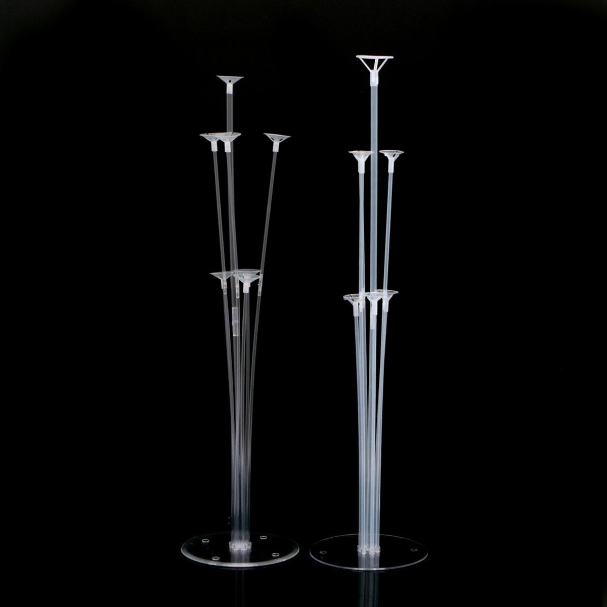 9373999937_853726021