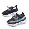 Zapatos Deportivos de Moda para Hombre, Nuevos Estilos Primavera y Otoño, Zapatos de Coco para Niñas 2025, Zapatillas de Running Fly-Knit para Niños, Zapatos para Niños con una Pierna