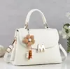 Nuevo modelo de bolso para mujer 2026 bolso cruzado de verano, bolso de hombro versátil vintage, popular bolso cuadrado pequeño nuevo este año