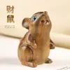 Sándalo Verde Natural Tallado Ratón Lindo Adornos Artesanías de Madera Piezas Creativas Hechas a Mano Decoración de Escritorio Ratón del Zodiaco Auspicioso