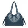 Bolsa de ombro vintage popular para comércio exterior, nova bolsa tote de grande capacidade para cross-border, bolsa de mão e bolsa transversal versátil para o dia a dia