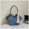 Shuai Mijia 2026 Verão Nova Bolsa Tote Elegante de Grande Capacidade para Trabalho e Estudo para Mulheres e Estudantes, Bolsa de Ombro Casual