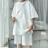 Traje de Dos Piezas Jacquard Texturizado de Manga Corta y Pantalón Corto con Diseño Juvenil Delgado para Hombre, Ropa de Verano 2025