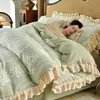 Juego de Ropa de Cama Gruesa de Felpa de Leche con Tallado Francés de Cuatro Piezas Juego de Tres Piezas de Sábana Bajera de Terciopelo de Cristal Sábana Cálida Juego con Terciopelo