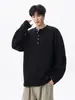 Camiseta Henley de Manga Longa Estilo Old Money para Homens e Mulheres, Nova Tendência Verão-Outono 2026 Marca Solta Casual Versátil Camisa Básica
