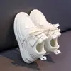 Tênis da Moda para Meninas 2026 Verão Novo Estilo Tênis Esportivos Casuais para Crianças Tênis de Cano Baixo Tênis de Corrida Antiderrapantes para Meninos