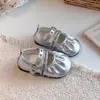 Zapatos de Cuero para Niñas 2026 Otoño Nuevos Zapatos Infantiles Zapatos de Princesa para Niña Pequeña Mocasines de Suela Suave Zapatos de Bebé de Moda