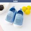 Atacado Spot Calçados para Bebês e Crianças Pequenas Solado Macio Antiderrapante Interno Tecido Fly Respirável Calçados para Bebês de Quatro Estações para 1-3 Anos Transfronteiriço