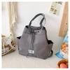 Pano de nylon texturizado saco doce fresco bolsa feminina 2024 Inverno nova cor sólida cordão bolsa mochila bolsa