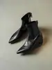 Versión de Piel de Vaca 2026 Otoño/Invierno Nuevas Botas Cortas Retro Francesas de Punta Fina con Tacón Grueso para Mujer que Aumentan la Altura Interior de Piel Genuina para Mujer