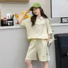 Conjunto Esportivo Casual para Meninas Xinyi Verão Novo Estilo Ocidental Infantil Laço Solto Manga Curta Camiseta Top
