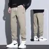 Pantalones Cálidos Estilo Japonés para Hombre Otoño e Invierno Forrados de Polar Engrosados Pantalones Deportivos Marca de Moda Estilo Americano High Street Sueltos Pierna Ancha Pantalones Casuales