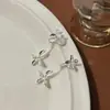 Pendientes Colgantes de Jardín de Gardenia Tridimensionales de Gama Alta Inspirados en el Diseño de Vino de Flores Sin Perforaciones Pinzas para Orejas de Bobina de Mosquitos para Mujer