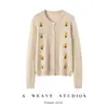 Cardigan de Cashmere Bordado Floral Novo Outono/Inverno 2026 para Mulheres, Manga Longa Solta Tamanho Grande Versátil Casaco Tricô