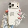 Pulsera de trébol de cuatro hojas con diamantes brillantes adecuada para funda de teléfono Apple 17promax iphone15 lujo ligero 16 sensación de alta gama 14 para mujeres