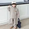 Conjunto de outono para meninos 2026 novo estiloso e moderno roupas para meninos de 3-4 anos conjunto de duas peças para bebês e crianças