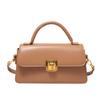 Bolso retro para mujer, novedad de 2024, bolso cruzado cruzado de estilo retro, pequeño, cuadrado, de Corea del Sur, bolso cruzado de nicho que combina con todo.