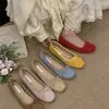 Zapatos coreanos para aumentar la altura con lazo de gamuza Bailarinas para mujer 2026 Nuevos Zapatos Rojos de Noche Primavera Otoño