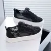 Zapatillas blancas transpirables White Pillow Crane para mujer, nuevos zapatos de malla de verano 2026, populares versátiles con cordones, suela gruesa, delgados, casuales