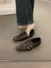 Mocasines de punta fina, a la moda, de alta gama, de nicho para mujer, colección otoño 2025, estilo de noche, tacón grueso, zapatos casuales de piel
