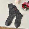 Meias "atmosfera de Natal completa" femininas outono e inverno padrão de cânhamo meias de Natal bordado de boneco de neve meias versáteis de pelo