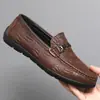 Mocassins Masculinos 2026 Novo Outono Confortáveis Respiráveis Padrão Crocodilo Casuais Slip-On Mocassins Masculinos