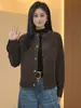 Chaqueta de cuero gamuzado de alta gama estilo coreano para mujer, nueva colección otoño 2026, chaqueta corta estilo biker con cuello mao, que irradia elegancia