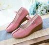 Sapatos de salto alto de camada única cor sólida liso primavera e outono sapatos de tecido plataforma jacquard algodão fivela sapatos femininos retrô