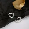 Estilo Coreano Moda Retrô Brinco de Clipe de Orelha Coração Brincos Plissados Vazados Folha de Estanho para Mulheres Brinco Geométrico Simples