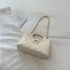 Bolsa elegante e luxuosa com padrão de losangos para mulheres, nova coleção outono 2026, bolsa de ombro estilo coreano com toque de alta qualidade, bolsa transversal estilosa
