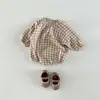 Estilo Coreano Primavera y Otoño Bebé Corazón Tartán Princesa Dulce Mameluco Primavera y Otoño Mono Cómodo Traje para Gatear