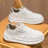 Zapatos para Hombre 2026 Verano Nuevos Suela Gruesa Oculta Aumentadores de Altura Zapatillas de Caña Baja Casual Versátil Blancas de Moda