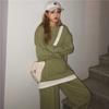 Traje deportivo y de ocio de estilo coreano de primavera, sencillo suéter de dos piezas falsas + pantalones holgados de pierna ancha, traje de dos piezas para estudiantes