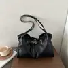 Bolsa feminina muito estilosa e de grande capacidade, modelo novo 2026, bolsa de ombro casual e simples, bolsa tote com cordão moderna e única