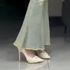 Zapatos de tacón alto estilo francés, punta fina, tacón de aguja, plisados, sin cordones, diseño de nicho femenino para el trayecto diario al trabajo