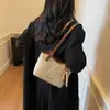 Bolsa Tote para Faculdade com Alça de Ombro para Mulheres, Nova Tendência da Moda Outono, Versátil, Design de Nicho 2025