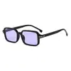 Gafas de Sol Cuadradas Retro con Clavos de Arroz para Mujer Ins Sencillas Elegantes Gafas de Protección Solar Moda Callejera Europea y Americana Gafas de Sol de Moda para Hombre