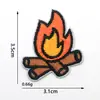 Nuevo Pegatina de Tela Bordada de Dibujos Animados Trébol de Cuatro Hojas Pequeño Mini Hecho a Mano DIY Parche Decorativo Pegatina para Planchar