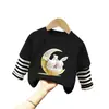 Camiseta de Manga Larga de Algodón Puro con Estampado de Dibujos Animados para Niñas, Estilo Nuevo de Primavera y Otoño 2026, Top de Rayas Falso de Dos Piezas T