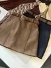 Saia evasê de camurça vintage para mulheres, novo estilo outono 2026, cintura alta, modeladora, elegante, saia curta justa ao corpo com cinto