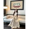 Comercio Exterior Ropa de Mujer Toma Real Estilo Vacaciones en la Playa Vestido sin Espalda Halter Vestido de Playa Verano con Almohadilla en el Pecho Vestido de Línea A Puro Deseo