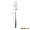 Tenedor de acero inoxidable estilo coreano para el hogar con mango largo tenedor para ensalada tenedor para bistec tenedor para frutas tenedor occidental creativo vajilla