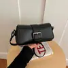 Bolso de hombro pequeño para mujer transfronterizo, moderno y elegante, nuevo bolso cuadrado pequeño con un toque de alta gama, bolso de nicho para el día a día, bolso cruzado versátil
