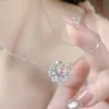 Collar de trébol de cuatro hojas para mujer, aleación incrustada con circonita, diseño de nicho de lujo ligero, cadena para la clavícula, moderno y versátil con un toque de alta gama