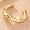 Bz2340 Pulsera de Oro para Mujer Estilo Europeo y Americano Transfronteriza con Superficie Ancha, Diseño de Artesanía Pesada, Joyería de Pulsera Abierta Brillante para Mujer