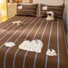 Toalha 100% algodão, colcha matelassê bordada, peça única, lençol de cama 100% algodão, protetor de cama para tatame, conjunto de três peças, adequado para todas as estações