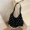 Bolso de mujer transfronterizo, modelo nuevo 2026, diseño de nicho, gamuza de lunares, bolso de hombro color-blocking, bolso de axila retro a la moda