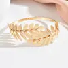 Pulseira de Braço Metálica Estilo Étnico Cruzada Europa e América, Venda Quente, Formato C Folha, Braçadeira de Braço Textura de Folha Vintage Exagerada Resistente