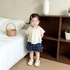 Conjunto de Dos Piezas de Verano para Niña Estilo Coreano con Bordado Fresco, Camisa Estilo Babydoll con Mangas Abullonadas Combinada con Shorts Azules Marinos Estampados