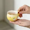 Mo Ji Moranguinho Caneca e Pires de Cerâmica Pintados à Mão Fresco e Leve Luxo Casa Escritório Recepção Exquisita Xícara de Chá Xícara